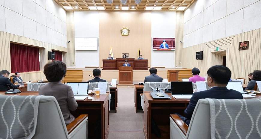 임시회 개회 사진.jpg