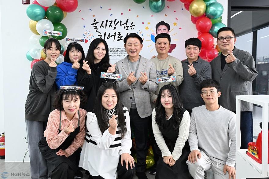 1.정책혁신과(의정부시, 일의 가치를 디자인하는 기업 ‘이노에코’ 방문)3.JPG