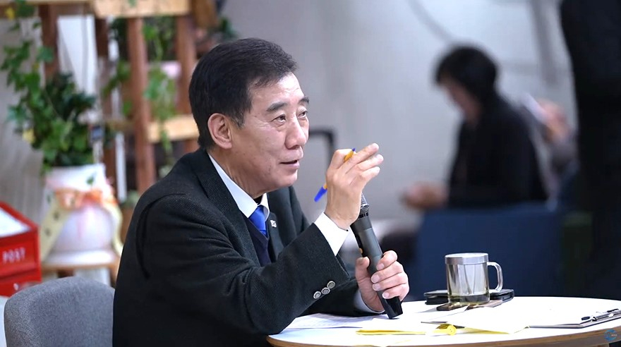 박윤국 간담회1.jpg