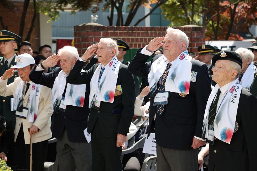 [2차보도]영연방 참전 75주년… 가평서 성대한 기념식2.jpg