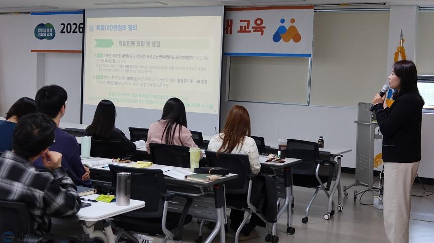 260427_[사진자료] 경상원, ‘민원응대 교육’ 실시…고객 만족도 향상 나서(!).JPG
