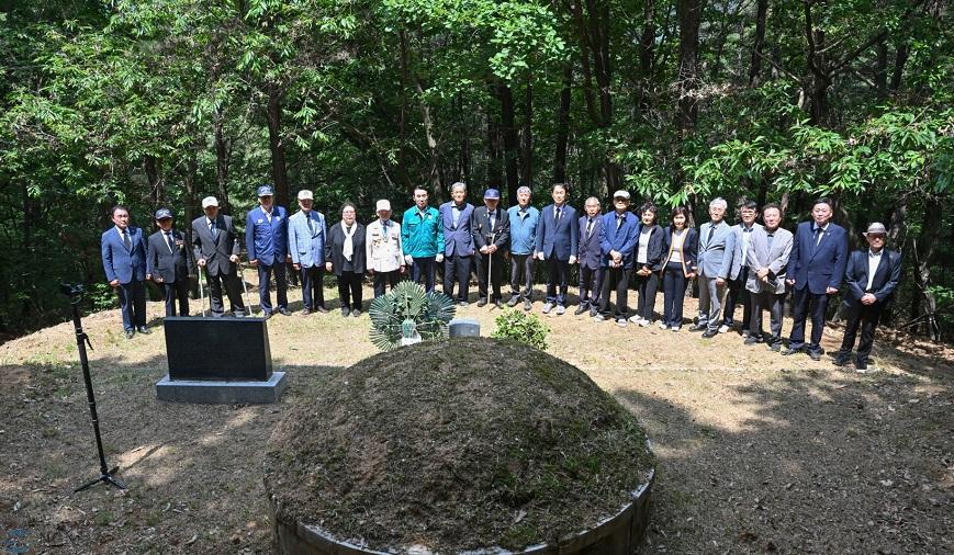 4-3 포천시, 6·10만세운동 100주년 독립유공자 묘소 참배… 보훈 복지 확충 건의.jpg