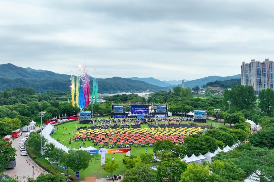 경기도장애인생활체육대회 ‘성료’(28일 개회식 전경)1.jpg