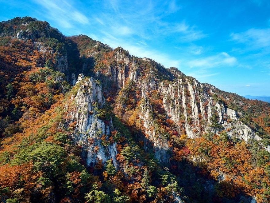 (가)[기획] 10월의 가평… 어디를 걸어도 한 폭의 그림(운악산 단풍)5.jpg
