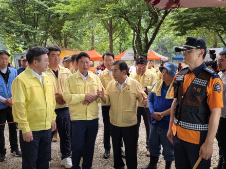 "조금 과하다 싶을 정도로" 대응하라...윤호중 장관, 극한 호우 대비 태세 주문