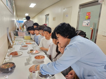 경기도, 전 세대 건강 식생활 문화 확산 나선다 ‘찾아가는 식생활 안전·영양교육 및 전시’ 운영