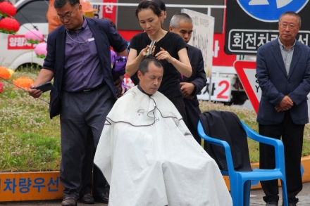 “삭발은 했는데, 왜 가장 중요한 말은 없었나”
