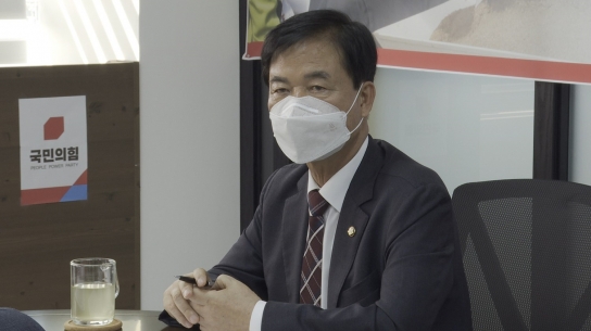 최춘식 의원(가평.포천) “농협 양곡창고 중 87%가 30년 이상된 노후 창고… 올해 수확기 앞두고 쌀 수용에 한계”