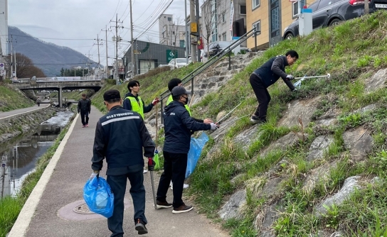 남양주시 화도읍, 행복마을관리소와 함께 봄맞이 플로깅 전개