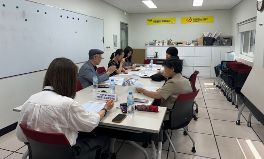구리시, ‘치매 극복 짧은 시 그림책’ 발간 박차