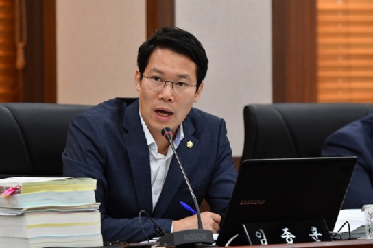 [기자수첩] 민주당과의 야합으로 시의장직 차지? 임종훈 포천시의회 의장, 비난의 목소리 커져