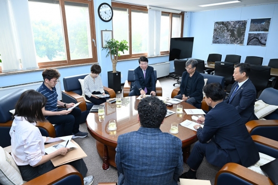 백경현 구리시장, 신동화 구리시의회 의장, 국토지리정보원장 만나 ‘33번째 한강횡단교량 ’구리대교‘ 명명 적극 건의’
