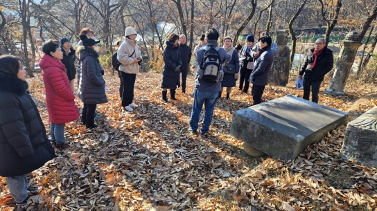 고산동, 지역리더들 향토역사가와 함께 마을 역사 탐방
