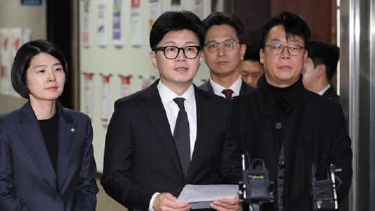 질서 있는 퇴진이 끝이 아니라 시작이어야 한다