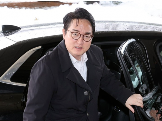 고검장 회의서 “불법수사 추인 안돼” 윤 대통령 석방론 나왔다
