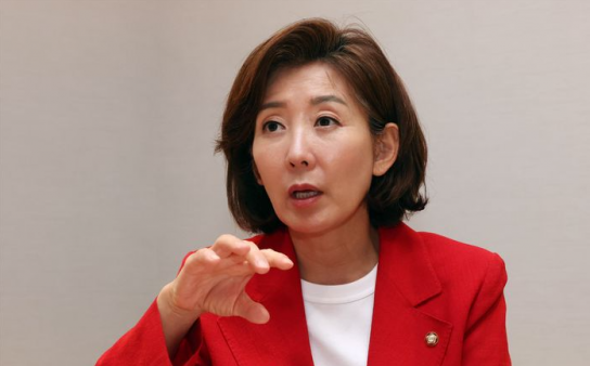 나경원 “트럼프 취임식서 野 내란 선동 알리겠다”