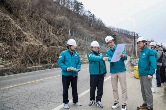 연천군, 해빙기 대비 급경사지 현장점검…피해 예방 총력