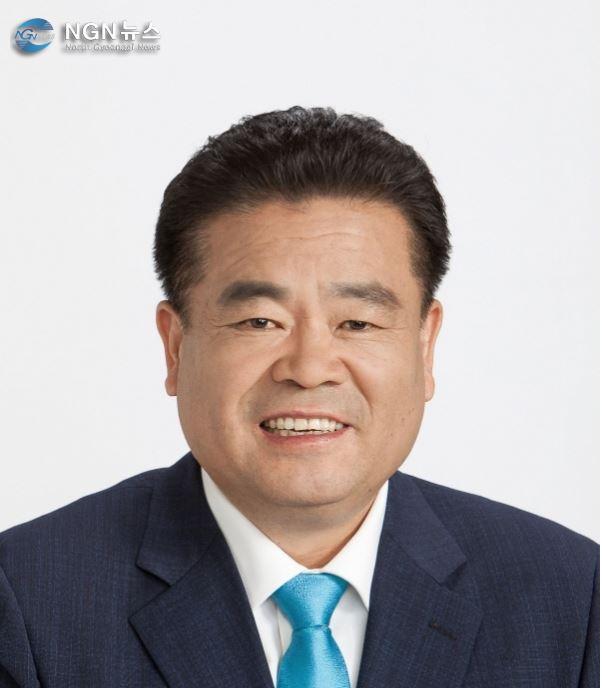 이길용의장.JPG
