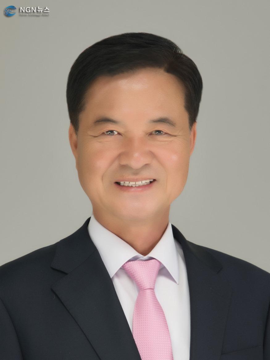 ★최춘의원님증명사진.jpg