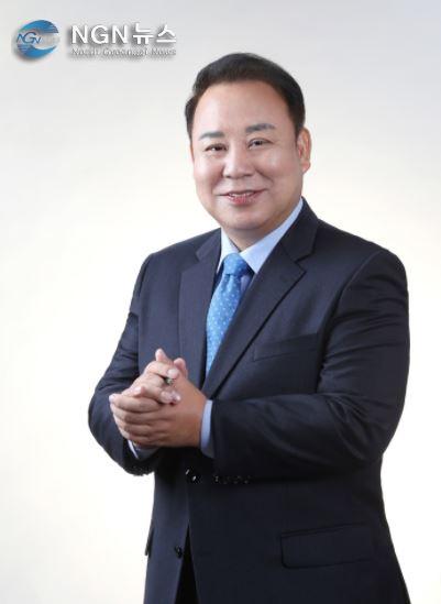 이철휘.JPG