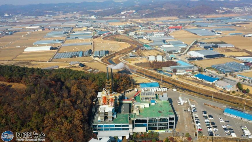6MM028132_01.00_09_17_16.스틸 010.jpg