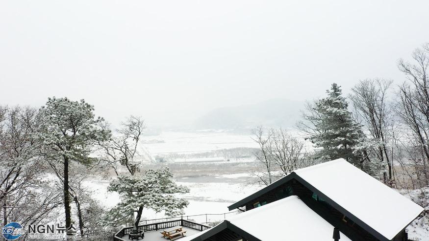 가을 인트로.00_03_06_18.스틸 004.jpg