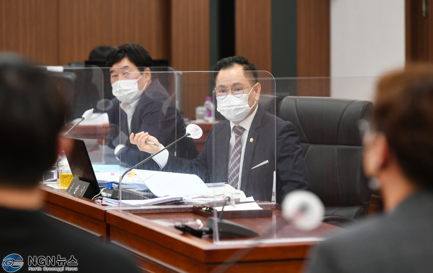 제158회 제1차 정례회 4일차 행정사무감사 (1).png